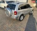 Серый Тойота РАВ 4, объемом двигателя 2 л и пробегом 350 тыс. км за 8400 $, фото 4 на Automoto.ua