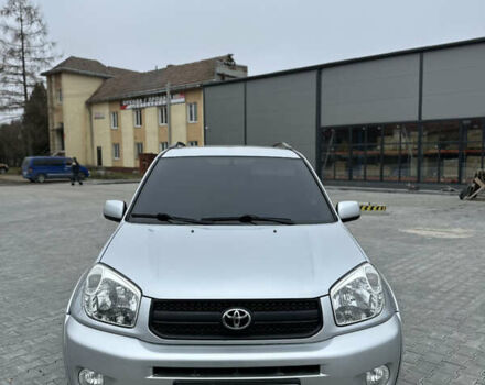 Серый Тойота РАВ 4, объемом двигателя 2 л и пробегом 286 тыс. км за 6200 $, фото 1 на Automoto.ua