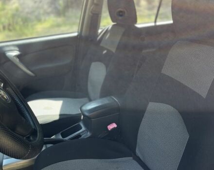 Сірий Тойота РАВ 4, об'ємом двигуна 2 л та пробігом 350 тис. км за 2999 $, фото 15 на Automoto.ua