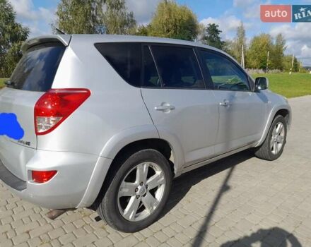 Серый Тойота РАВ 4, объемом двигателя 2.2 л и пробегом 238 тыс. км за 8000 $, фото 9 на Automoto.ua