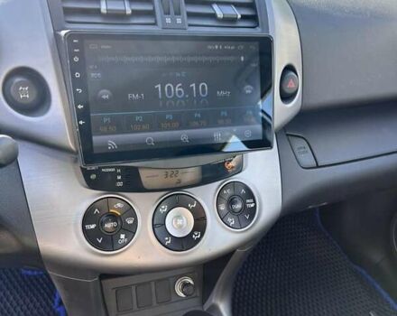 Серый Тойота РАВ 4, объемом двигателя 2.23 л и пробегом 185 тыс. км за 7800 $, фото 10 на Automoto.ua