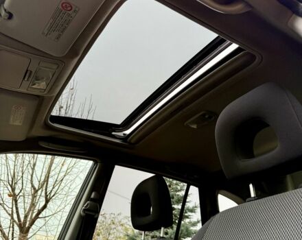 Серый Тойота РАВ 4, объемом двигателя 2 л и пробегом 320 тыс. км за 7700 $, фото 16 на Automoto.ua