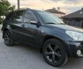 Серый Тойота РАВ 4, объемом двигателя 2 л и пробегом 170 тыс. км за 9999 $, фото 4 на Automoto.ua