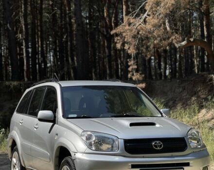 Сірий Тойота РАВ 4, об'ємом двигуна 2 л та пробігом 350 тис. км за 2999 $, фото 4 на Automoto.ua