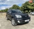 Серый Тойота РАВ 4, объемом двигателя 2 л и пробегом 257 тыс. км за 8800 $, фото 3 на Automoto.ua