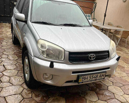 Сірий Тойота РАВ 4, об'ємом двигуна 0 л та пробігом 186 тис. км за 8250 $, фото 1 на Automoto.ua