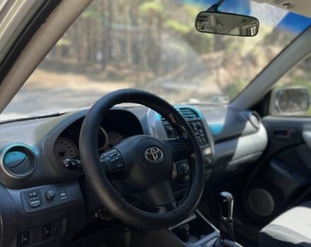 Сірий Тойота РАВ 4, об'ємом двигуна 2 л та пробігом 350 тис. км за 2999 $, фото 14 на Automoto.ua