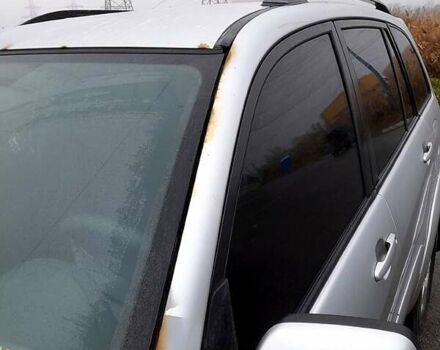 Серый Тойота РАВ 4, объемом двигателя 2 л и пробегом 331 тыс. км за 5500 $, фото 2 на Automoto.ua