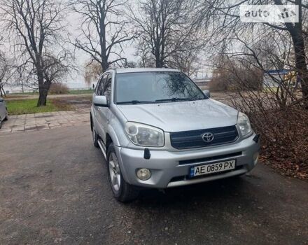 Сірий Тойота РАВ 4, об'ємом двигуна 2 л та пробігом 190 тис. км за 7800 $, фото 9 на Automoto.ua