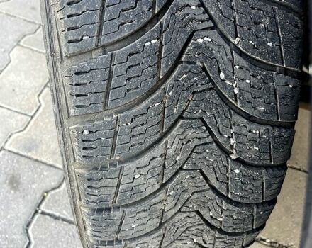 Серый Тойота РАВ 4, объемом двигателя 2 л и пробегом 350 тыс. км за 6500 $, фото 5 на Automoto.ua