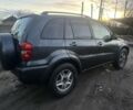 Серый Тойота РАВ 4, объемом двигателя 2 л и пробегом 310 тыс. км за 4200 $, фото 3 на Automoto.ua