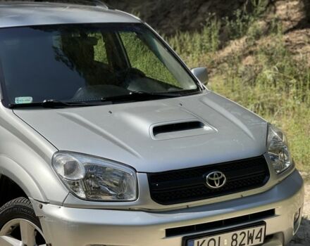 Сірий Тойота РАВ 4, об'ємом двигуна 2 л та пробігом 350 тис. км за 2999 $, фото 11 на Automoto.ua
