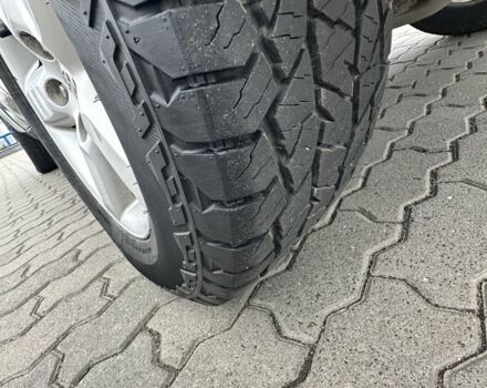 Серый Тойота РАВ 4, объемом двигателя 2 л и пробегом 390 тыс. км за 3850 $, фото 10 на Automoto.ua