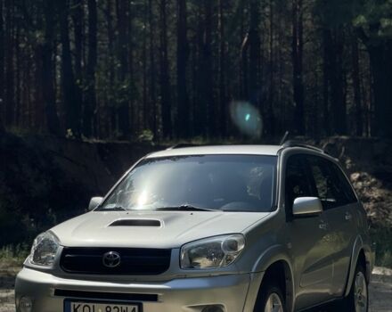 Сірий Тойота РАВ 4, об'ємом двигуна 2 л та пробігом 350 тис. км за 2999 $, фото 5 на Automoto.ua
