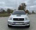 Серый Тойота РАВ 4, объемом двигателя 2 л и пробегом 390 тыс. км за 3850 $, фото 2 на Automoto.ua