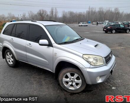 Серый Тойота РАВ 4, объемом двигателя 2 л и пробегом 331 тыс. км за 5500 $, фото 6 на Automoto.ua