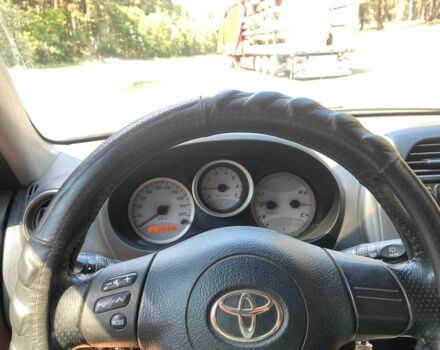 Сірий Тойота РАВ 4, об'ємом двигуна 2 л та пробігом 200 тис. км за 4000 $, фото 15 на Automoto.ua
