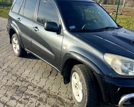 Серый Тойота РАВ 4, объемом двигателя 2 л и пробегом 350 тыс. км за 6500 $, фото 2 на Automoto.ua