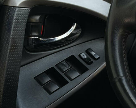 Сірий Тойота РАВ 4, об'ємом двигуна 2 л та пробігом 238 тис. км за 9999 $, фото 27 на Automoto.ua