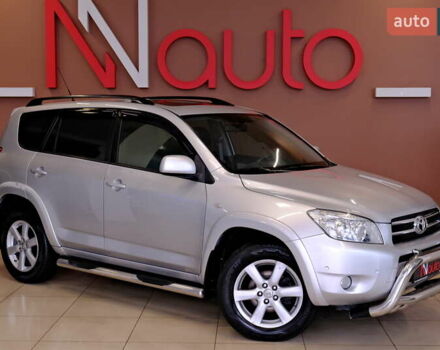 Сірий Тойота РАВ 4, об'ємом двигуна 2.36 л та пробігом 164 тис. км за 9900 $, фото 4 на Automoto.ua