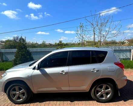 Сірий Тойота РАВ 4, об'ємом двигуна 2 л та пробігом 149 тис. км за 9370 $, фото 1 на Automoto.ua