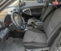 Сірий Тойота РАВ 4, об'ємом двигуна 2 л та пробігом 170 тис. км за 8699 $, фото 32 на Automoto.ua
