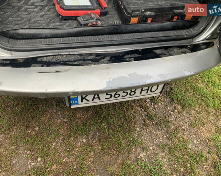 Серый Тойота РАВ 4, объемом двигателя 2 л и пробегом 300 тыс. км за 8146 $, фото 10 на Automoto.ua