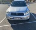 Сірий Тойота РАВ 4, об'ємом двигуна 2 л та пробігом 254 тис. км за 8800 $, фото 1 на Automoto.ua