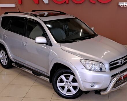 Серый Тойота РАВ 4, объемом двигателя 2.4 л и пробегом 164 тыс. км за 9900 $, фото 3 на Automoto.ua