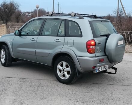 Серый Тойота РАВ 4, объемом двигателя 2 л и пробегом 260 тыс. км за 4250 $, фото 5 на Automoto.ua