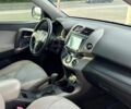 Сірий Тойота РАВ 4, об'ємом двигуна 2 л та пробігом 223 тис. км за 10000 $, фото 6 на Automoto.ua