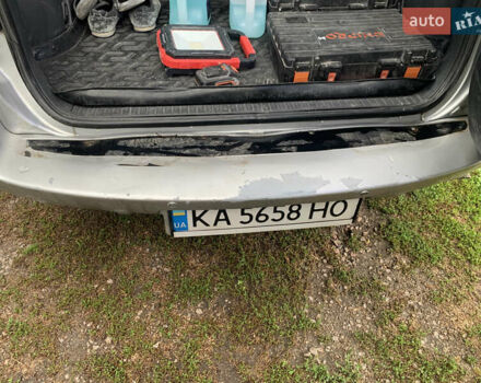 Серый Тойота РАВ 4, объемом двигателя 2 л и пробегом 300 тыс. км за 8146 $, фото 9 на Automoto.ua