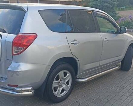 Серый Тойота РАВ 4, объемом двигателя 2.36 л и пробегом 213 тыс. км за 8500 $, фото 5 на Automoto.ua