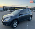 Серый Тойота РАВ 4, объемом двигателя 2 л и пробегом 260 тыс. км за 8900 $, фото 2 на Automoto.ua