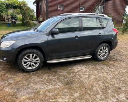 Серый Тойота РАВ 4, объемом двигателя 2.2 л и пробегом 307 тыс. км за 8100 $, фото 1 на Automoto.ua