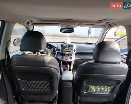 Сірий Тойота РАВ 4, об'ємом двигуна 2 л та пробігом 196 тис. км за 9100 $, фото 17 на Automoto.ua