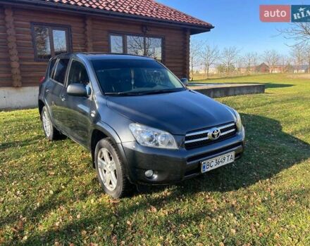 Серый Тойота РАВ 4, объемом двигателя 2.23 л и пробегом 310 тыс. км за 8800 $, фото 13 на Automoto.ua