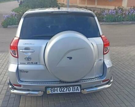 Серый Тойота РАВ 4, объемом двигателя 2.36 л и пробегом 213 тыс. км за 8500 $, фото 4 на Automoto.ua