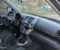 Сірий Тойота РАВ 4, об'ємом двигуна 2 л та пробігом 234 тис. км за 7950 $, фото 11 на Automoto.ua