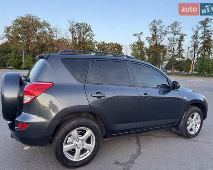 Сірий Тойота РАВ 4, об'ємом двигуна 2 л та пробігом 260 тис. км за 8700 $, фото 9 на Automoto.ua