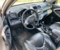 Серый Тойота РАВ 4, объемом двигателя 2.2 л и пробегом 203 тыс. км за 4900 $, фото 9 на Automoto.ua