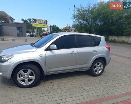 Серый Тойота РАВ 4, объемом двигателя 2.2 л и пробегом 257 тыс. км за 9000 $, фото 2 на Automoto.ua