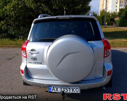 Сірий Тойота РАВ 4, об'ємом двигуна 2 л та пробігом 330 тис. км за 7900 $, фото 5 на Automoto.ua