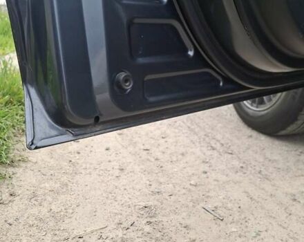 Серый Тойота РАВ 4, объемом двигателя 2 л и пробегом 225 тыс. км за 8500 $, фото 11 на Automoto.ua