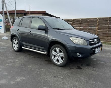 Серый Тойота РАВ 4, объемом двигателя 2.2 л и пробегом 237 тыс. км за 4900 $, фото 1 на Automoto.ua