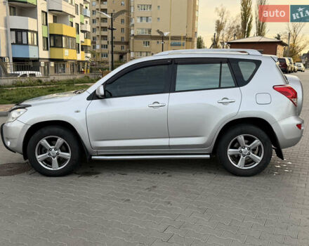 Сірий Тойота РАВ 4, об'ємом двигуна 2 л та пробігом 238 тис. км за 9999 $, фото 15 на Automoto.ua