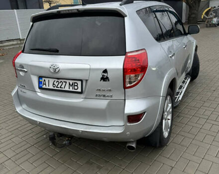 Серый Тойота РАВ 4, объемом двигателя 2.23 л и пробегом 343 тыс. км за 8100 $, фото 3 на Automoto.ua