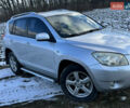 Серый Тойота РАВ 4, объемом двигателя 2 л и пробегом 278 тыс. км за 7900 $, фото 3 на Automoto.ua