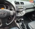 Сірий Тойота РАВ 4, об'ємом двигуна 2.23 л та пробігом 204 тис. км за 9400 $, фото 8 на Automoto.ua