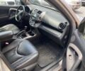 Сірий Тойота РАВ 4, об'ємом двигуна 2.2 л та пробігом 203 тис. км за 4800 $, фото 8 на Automoto.ua